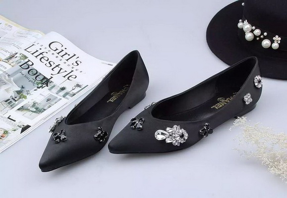 CHANEL Shallow mouth flat shoes Women--008